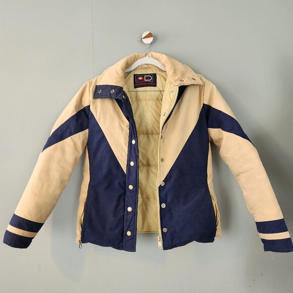 Vintage Down Jacket Blue and Tan Chevron Women's Size Small - Picture 3 of 14